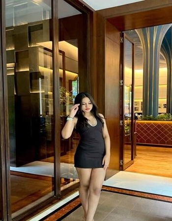 Busty Chennai Escorts Model